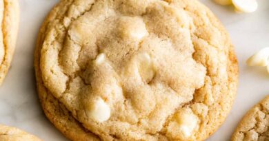 Crumbl Cookies Recipes